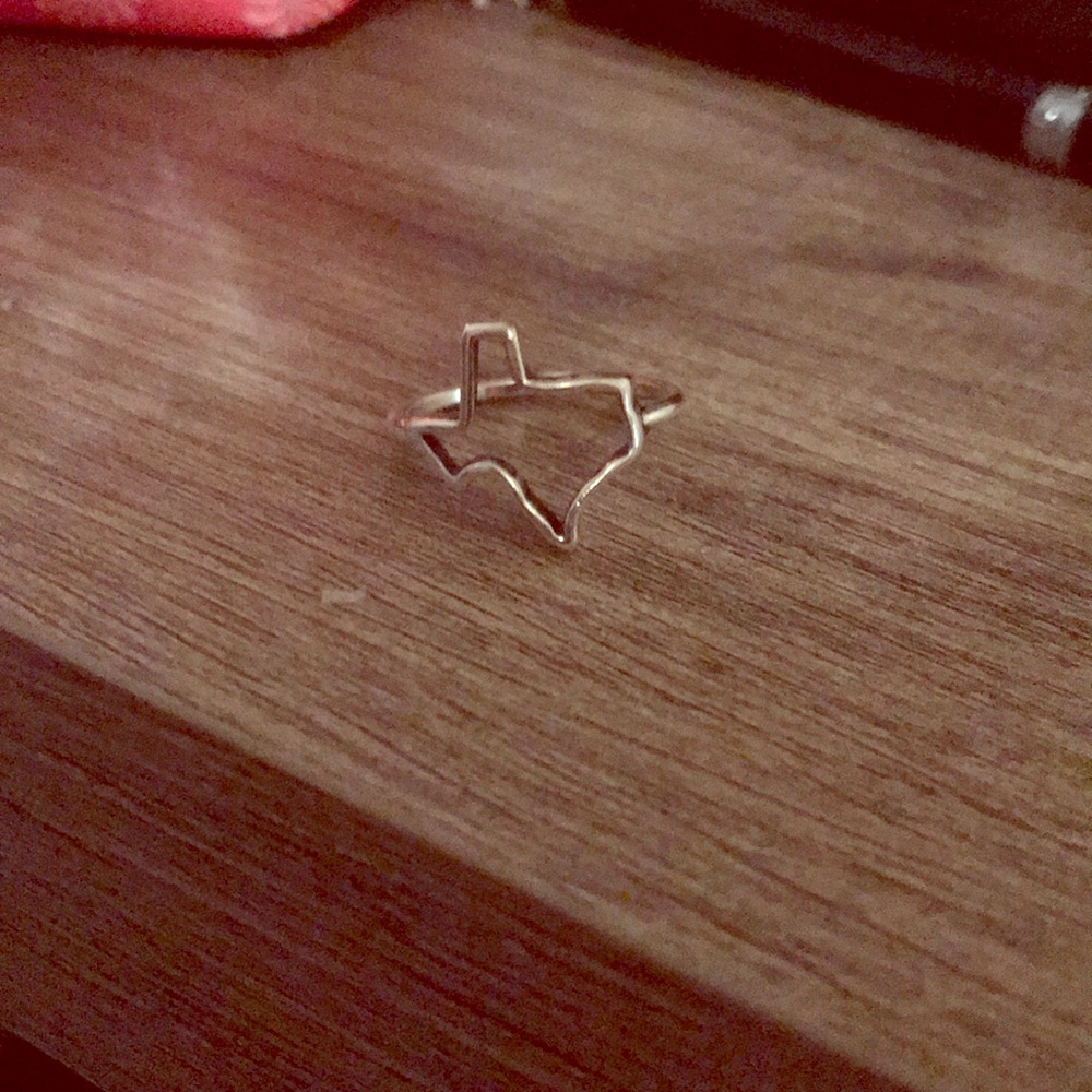 James Avery Ring! Size 9